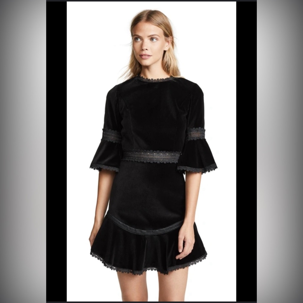 Alice + Olivia, Doloris Fluted Lace Trimmed Velvet Mini Dress, size 12 **NWOT**